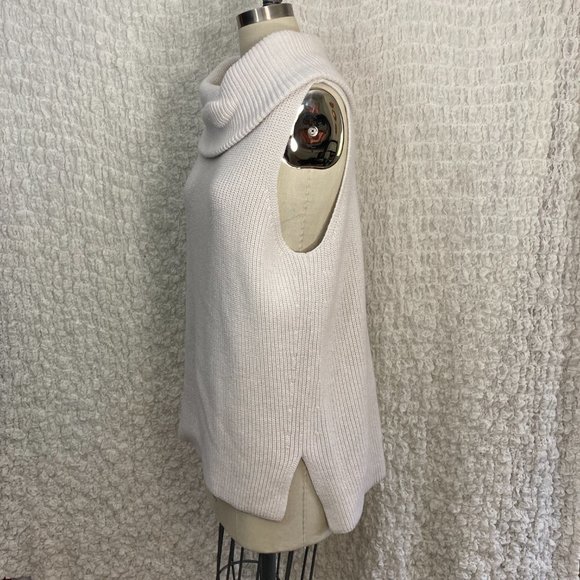 Lou & Grey Sleeveless Sweater - Picture 2 of 5